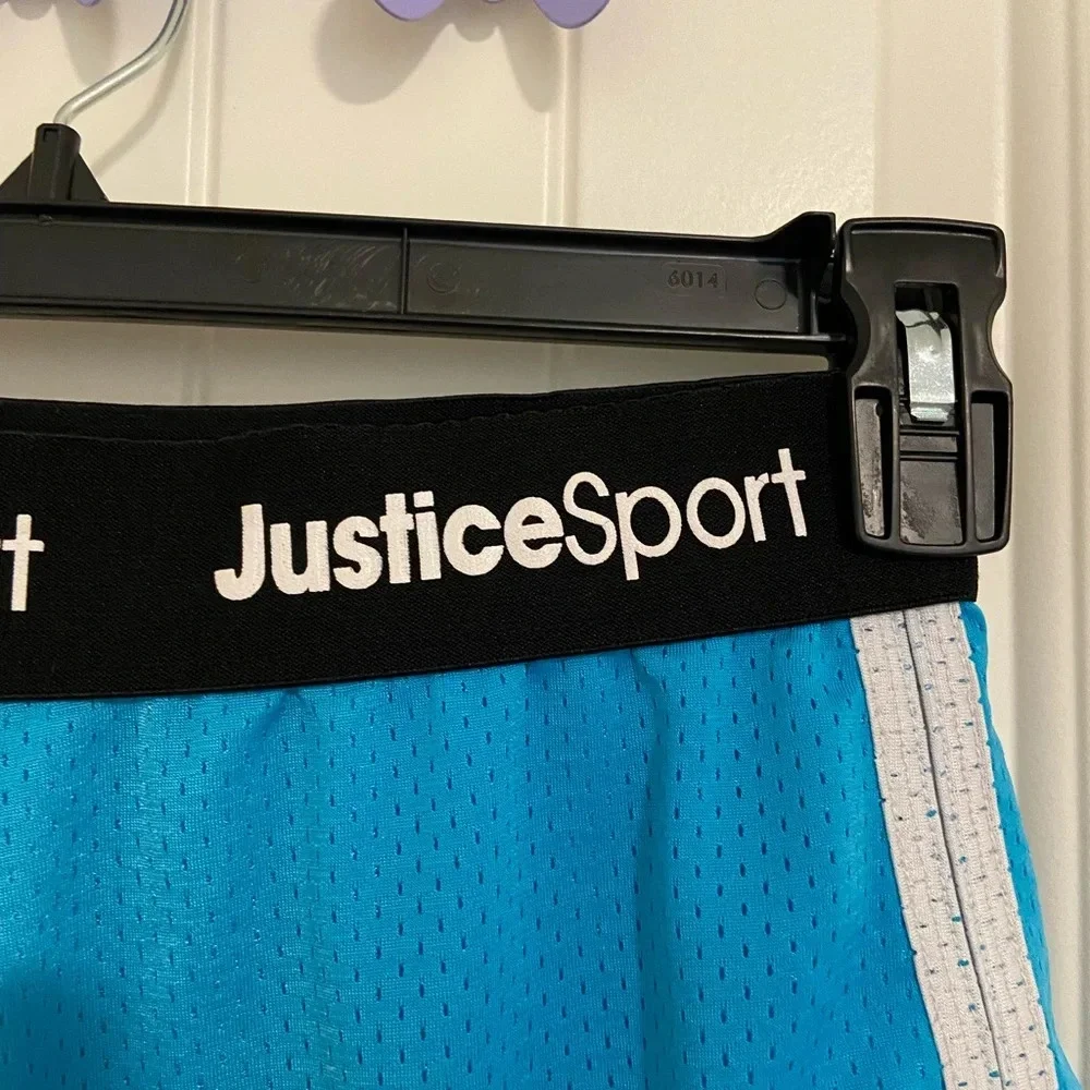 EUC‎ | Justice Sport girl’s bright blue pull on breathable active shorts — XL